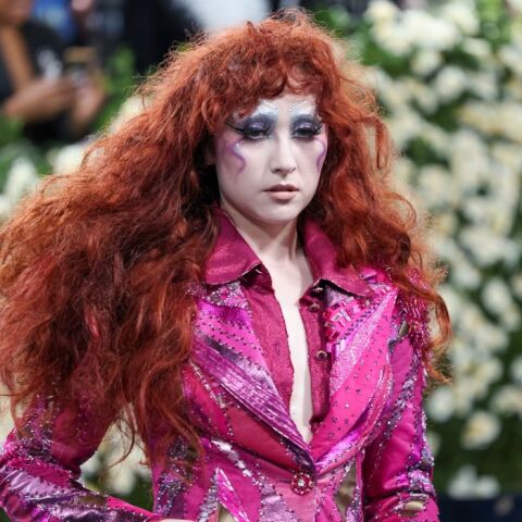 Η Τσαπέλ Ρόουν «κόβει» τους ατζέντηδες της λόγω των αρχέίων Έπσταϊν 