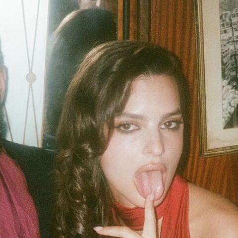 Η Έμιλι Ραταϊκόφσκι επιβεβαιώνει τη σχέση της με τον Ρομέν Γαβράς στα social