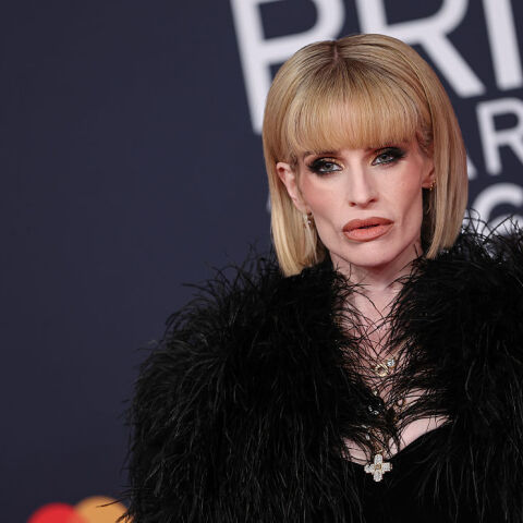 Η Κέλι Όσμπορν ξεσπά κατά των trolls μετά τα BRIT