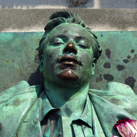 Ο τάφος του Βικτόρ Νουάρ |  Γαλλία