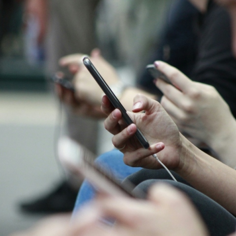 Οδηγίες προς τους πολίτες μέσω SMS σε όλα τα κινητά