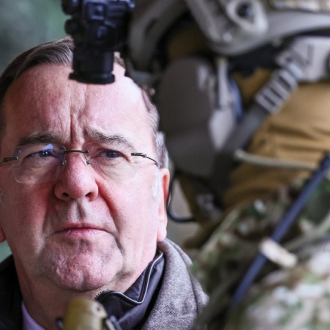 Ο υπουργός Άμυνας της Γερμανίας, Μπόρις Πιστόριους