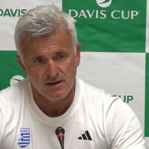 Ο Απόστολος Τσιτσιπάς