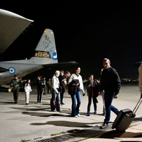 162 Έλληνες επέστρεψαν στις 3 και 4 Μαρτίου σε ελληνικό έδαφος