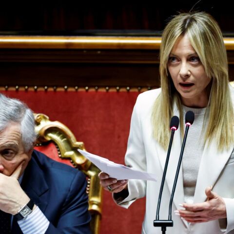 H Τζόρτζια Μελόνι και ο Αντόνιο Ταγιάνι στο ιταλικό κοινοβούλιο