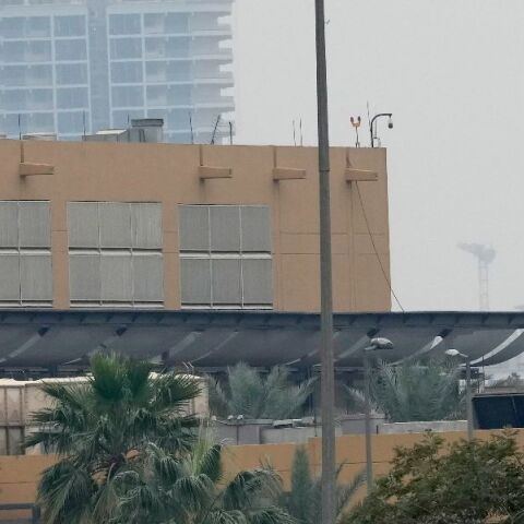 Ιράν: Η Τεχεράνη απειλεί να βάλει στο στόχαστρό της εγκαταστάσεις αμερικανικών εταιρειών