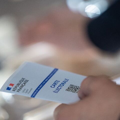 Γαλλία: Ολοκληρώθηκε ο πρώτος γύρος των δημοτικών εκλογών - Ένας στους δύο ψηφοφόρους προσήλθε στις κάλπες