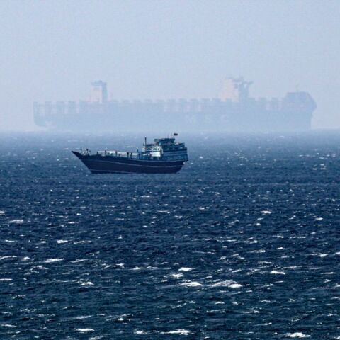 Πλοία στα Στενά του Ορμούζ