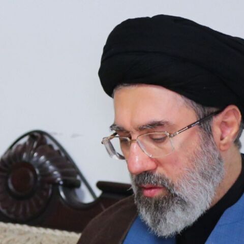 «Αυτοί που σκότωσαν τον Λαριτζανί θα πληρώσουν σύντομα», διαμηνύει ο Μοτζτάμπα Χαμενεΐ 