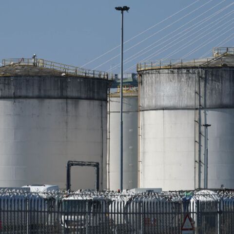 Στόχος ιρανικής πυραυλικής επίθεσης έγινε διυλιστήριο στη Χάιφα