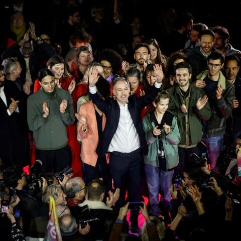 O Σοσιαλιστής Εμανουέλ Γκρεγκουάρ, νικητής των δημοτικών εκλογών στο Παρίσι