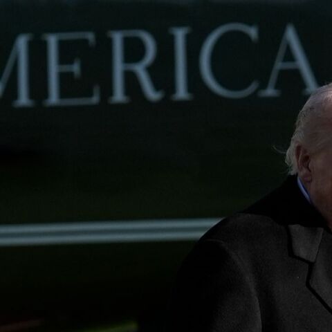 ΗΠΑ: Με επιστολική ψήφο ψήφισε ο Τραμπ στη Φλόριντα, αλλά την θεωρεί απάτη