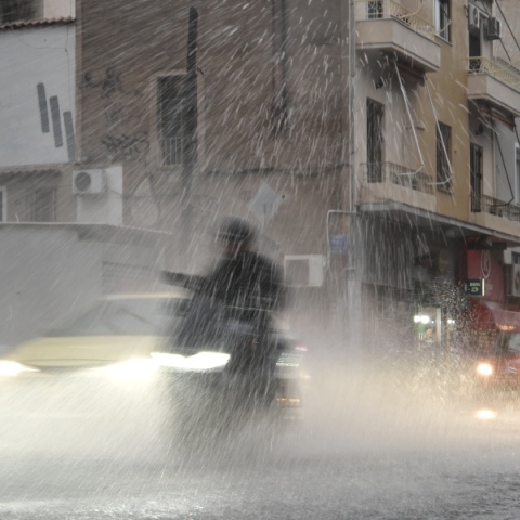 Κακοκαιρία Erminio: 112 για έντονα καιρικά φαινόμενα στη Θεσσαλία