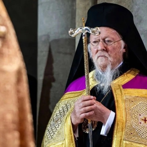 Το μήνυμα Βαρθολομαίου για το Πάσχα: Η Ανάσταση είναι μήνυμα ειρήνης και νίκης της ζωής απέναντι στη βία