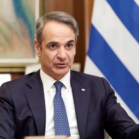 Πασχαλινό μήνυμα Μητσοτάκη: Με όπλα οικονομία, άμυνα και συνοχή θα ξεπεράσουμε τα προβλήματα