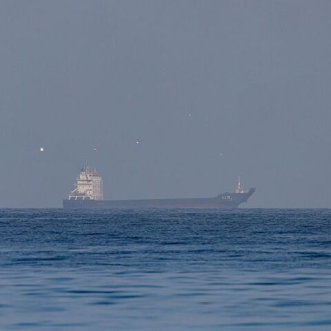 Πλοίο στα Στενά του Ορμούζ