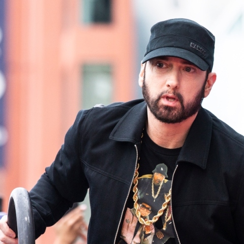 Παππούς για δεύτερη φορά ο Έμινεμ - Η θετή του κόρη απέκτησε το πρώτο της παιδί