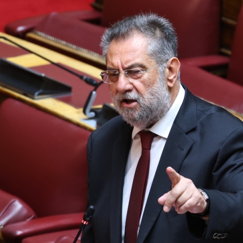 Και δεύτερος βουλευτής του ΣΥΡΙΖΑ ανακοίνωσε ότι πάει στο κόμμα Τσίπρα 