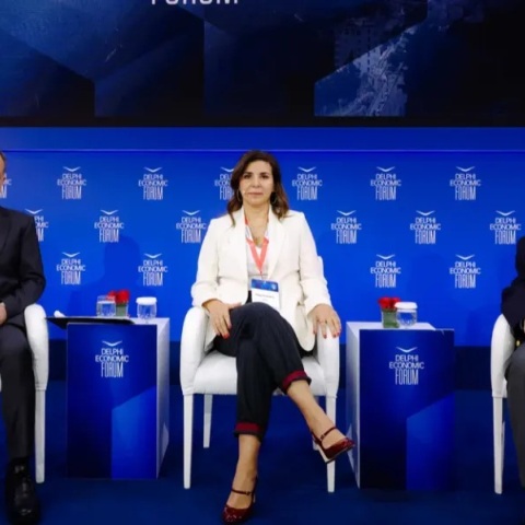 Από αριστερά: Μάκης Προβατάς, Δημοσιογράφος - Συγγραφέας, ΕΡΤ & Athens Voice - Πέγκυ Αντωνάκου, Regional General Manager, Southeast Europe Google, Ελλάδα - Γεώργιος Χρούσος, Ομότιμος Καθηγητής Παιδιατρικής και Ενδοκρινολογίας, Ιατρική Σχολή, Εθνικό και Καποδιστριακό Πανεπιστήμιο Αθηνών, Ελλάδα