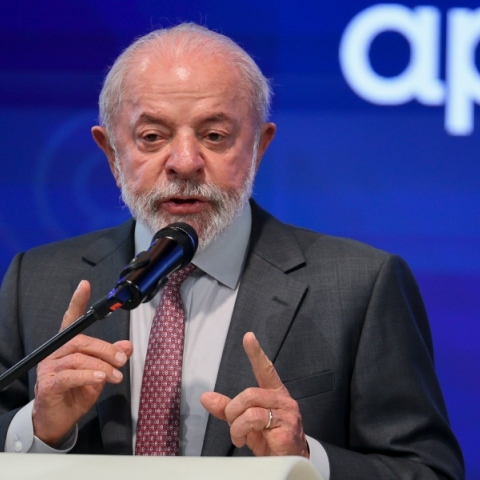 Ο 80χρονος πρόεδρος της Βραζιλίας, Λούλα υποβλήθηκε σε επέμβαση αφαίρεσης καρκινώματος	