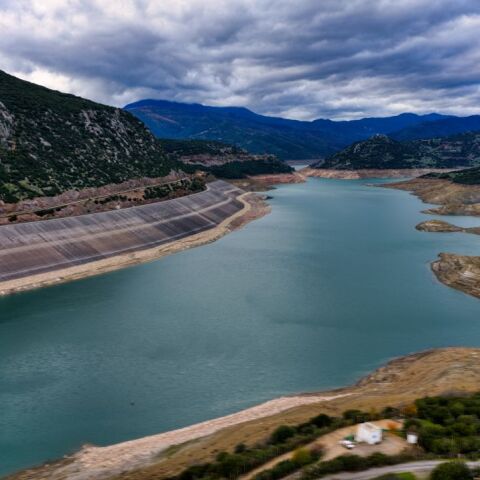 Η λίμνη του Μόρνου