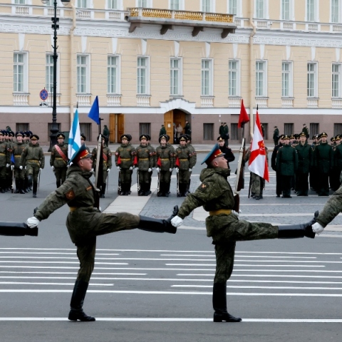 Ρωσία: Χωρίς τεθωρακισμένα ή πυραύλους η φετινή παρέλαση για την Ημέρα της Νίκης 
