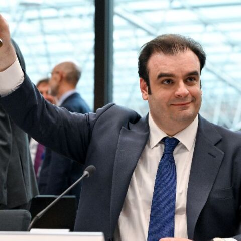 O Κυριάκος Πιερρακάκης κατά την έναρξη του Eurogroup