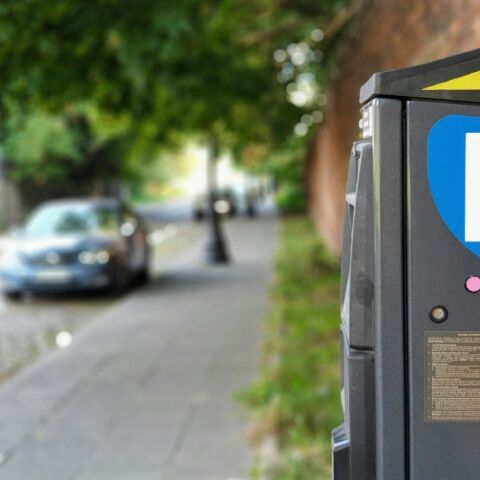 Γερμανία: Ζευγάρι είχε κλέψει 1,9 εκατ. ευρώ από παρκόμετρα
