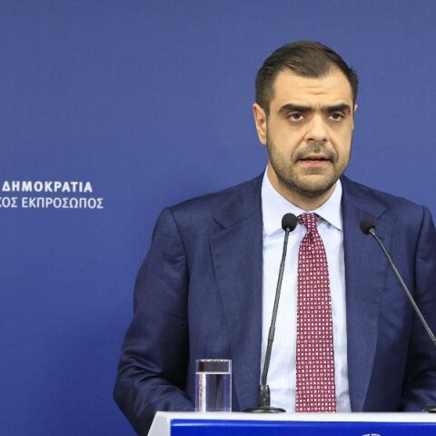 Παύλος Μαρινάκης: Επιτακτική ανάγκη να αποσυρθεί άμεσα το βίντεο για τα δύο 17χρονα κορίτσια στην Ηλιούπολη