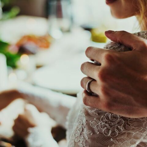 Καταγγελίες βιασμού στο Married at First Sight UK - Αποσύρθηκαν όλα τα επεισόδια από το Channel 4
