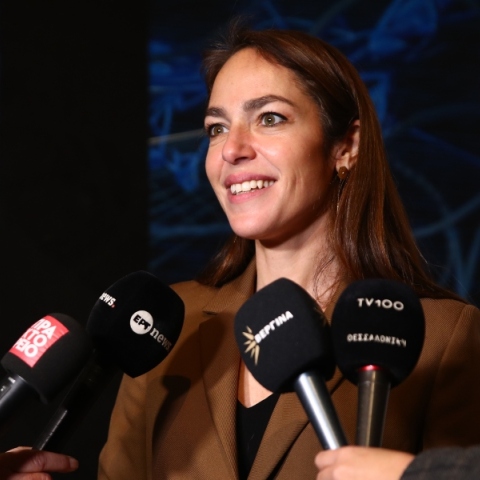 Δόμνα Μιχαηλίδου: Κανείς δικαιούχος δεν θα απενταχθεί από το πρόγραμμα "Σπίτι μου ΙΙ"