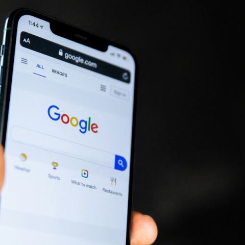 Η αναζήτηση του Google αλλάζει μετά από 25 χρόνια – Τέλος εποχής με την AI στο επίκεντρο 