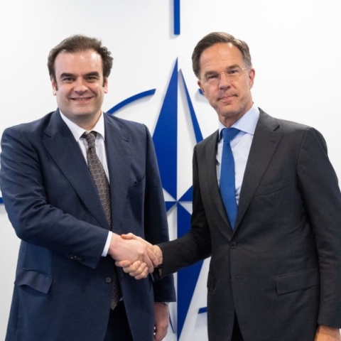 Συνάντηση Κυριάκου Πιερρακάκη με τον Γενικό Γραμματέα του ΝΑΤΟ Μαρκ Ρούτε