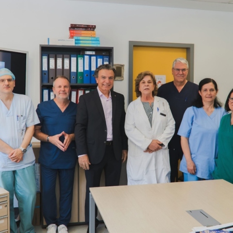 Η ION στηρίζει το Νοσοκομείο «Ευαγγελισμός» με δωρεά 10 συσκευών θέρμανσης υγρών και αίματος στη ΜΕΘ