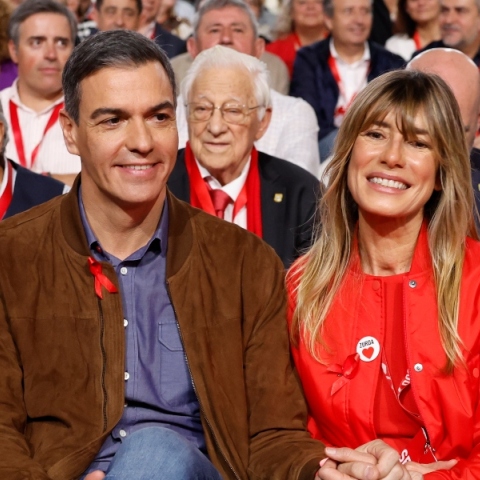 Η σύζυγος του Πέδρο Σάντσεθ θα δικαστεί για διαφθορά – Της απαγορεύτηκε η έξοδος από την Ισπανία