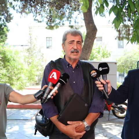 ΣΥΡΙΖΑ: Αποχώρησε ο Πολάκης από την Πολιτική Γραμματεία – Ζητά νέα Κεντρική Επιτροπή