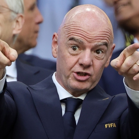 Ποια χώρα απέκλεισε η FIFA από κάθε ποδοσφαιρική δραστηριότητα