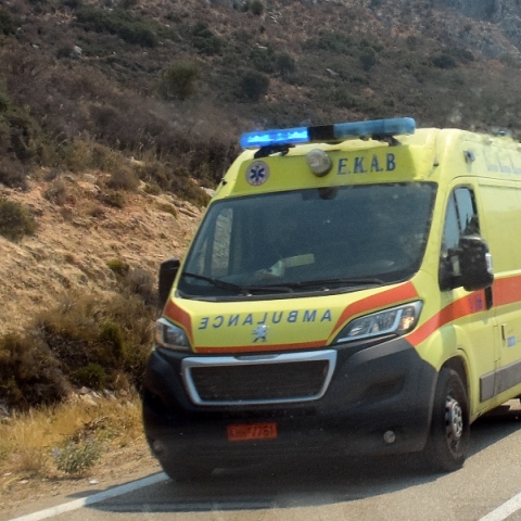 Τραγωδία στη Λέσβο: Νεκρές δύο γυναίκες σε τροχαίο