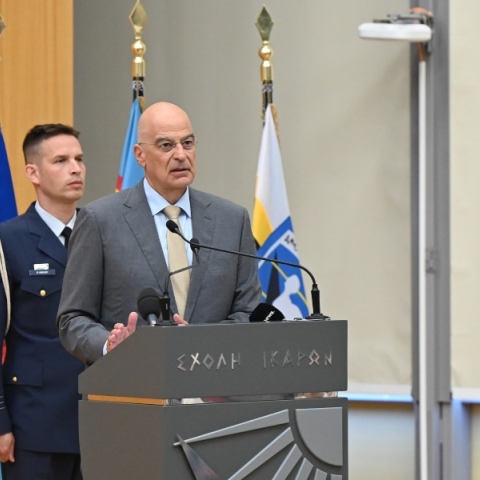 Δένδιας από τη Σχολή Ικάρων: Υπαρξιακή αναγκαιότητα οι τεχνολογικά ανεπτυγμένες Ένοπλες Δυνάμεις