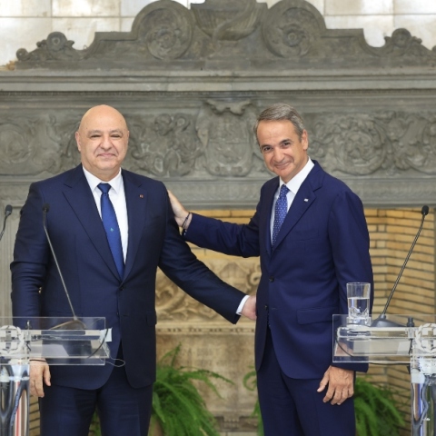 Συνάντηση Μητσοτάκη με τον Πρόεδρο του Λιβάνου: Η Ελλάδα στέκεται δίπλα σας, είμαστε αδερφοί λαοί