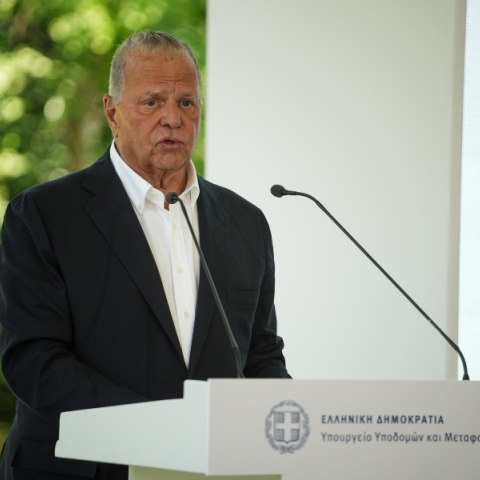 METLEN: Στρατηγική συμφωνία με την Coca-Cola Τρία Έψιλον για πράσινη ενέργεια μέσω δεκαετούς PPA στην Ελλάδα