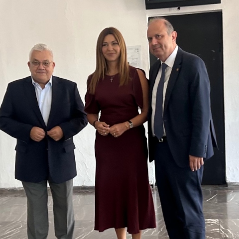 Επίσκεψη Ζαχαράκη στο ΑΠΘ: «Αυτό είναι το μέλλον, καλύτερες συνθήκες για τα παιδιά στη στέγαση»   