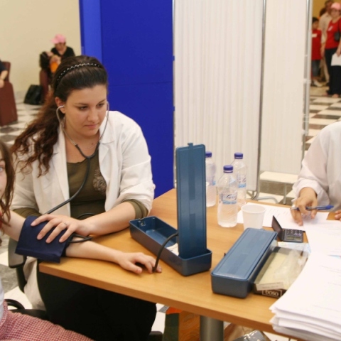 Επιστροφή στο σχολείο: Οι παιδίατροι καλούν τους γονείς να βάλουν την υγεία των παιδιών σε προτεραιότητα	