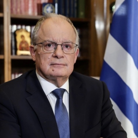 Τασούλας για τον πυροσβέστη που σκοτώθηκε στη Ρόδο: Βαρύτατο τίμημα στον βωμό του καθήκοντος