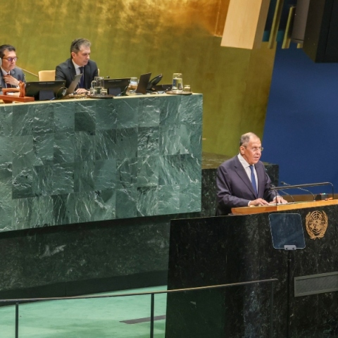 Επίθεση Λαβρόφ απο τη ΓΣ του ΟΗΕ: Η Ευρώπη κάνει ό,τι μπορεί για να αποτρέψει τα ειρηνευτικά σχέδια για την Ουκρανία
