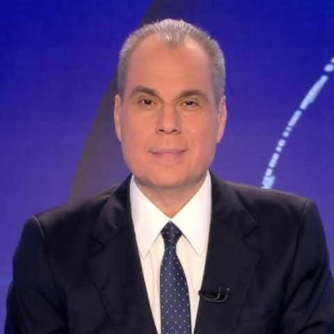 Έξαλλος ο Στραβελάκης με τον δικηγόρο της οικογένειας Μαζωνάκη: «Ντροπή σας. Ποιος νομίζετε ότι είστε;»
