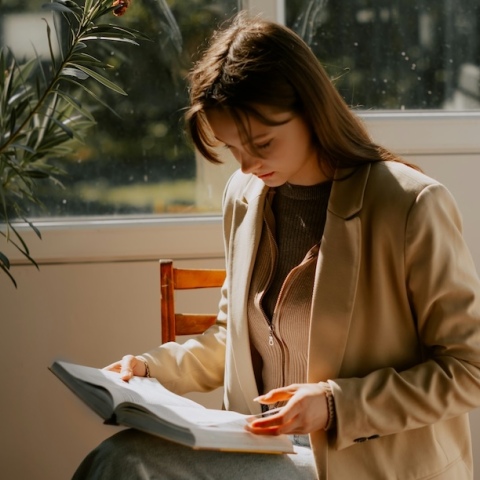Book Therapy: Πρόβα (διαβαστερού) χειμώνα με βιβλία Προσωπικής Ανάπτυξης