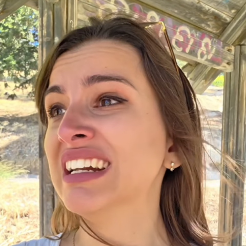 «Ήταν η ζωή μου όλη»: Ποιά είναι η Ελληνίδα influencer που ξέσπασε σε κλάματα όταν έχασε το Instagram της