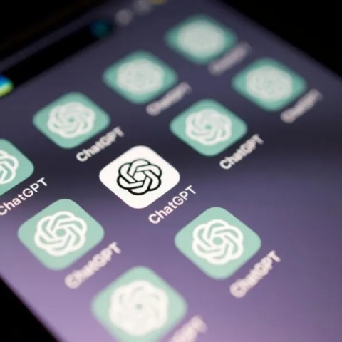 OpenAI, κινητο τηλεφωνο