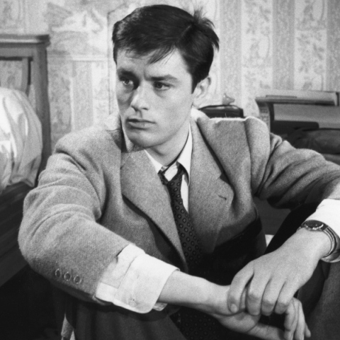 Σαν σήμερα 13 Φεβρουαρίου ο Αλέν Ντελόν κρίθηκε ύποπτος για φόνο